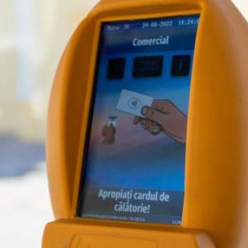 Pupils benefit free of charge by validating the OTL travel card